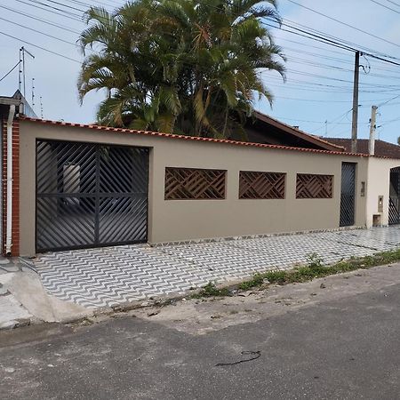 Villa Casa A 50 Metros Da Praia - No Melhor Local Da Pg à Praia Grande  Extérieur photo